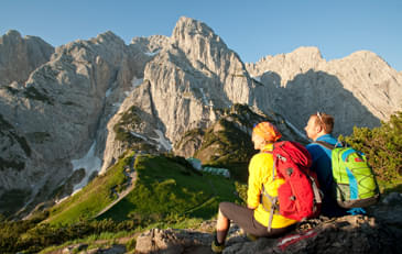 Hiking-routes-close-to-the-hotel